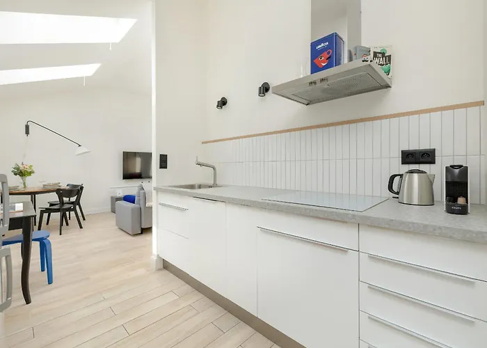 Minimalist Bright Kopernika Near Old Town In By Renters Apartmán Poznaň