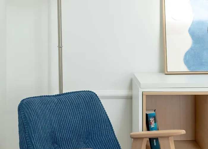 Lejlighed Minimalist Bright Kopernika Near Old Town In By Renters *